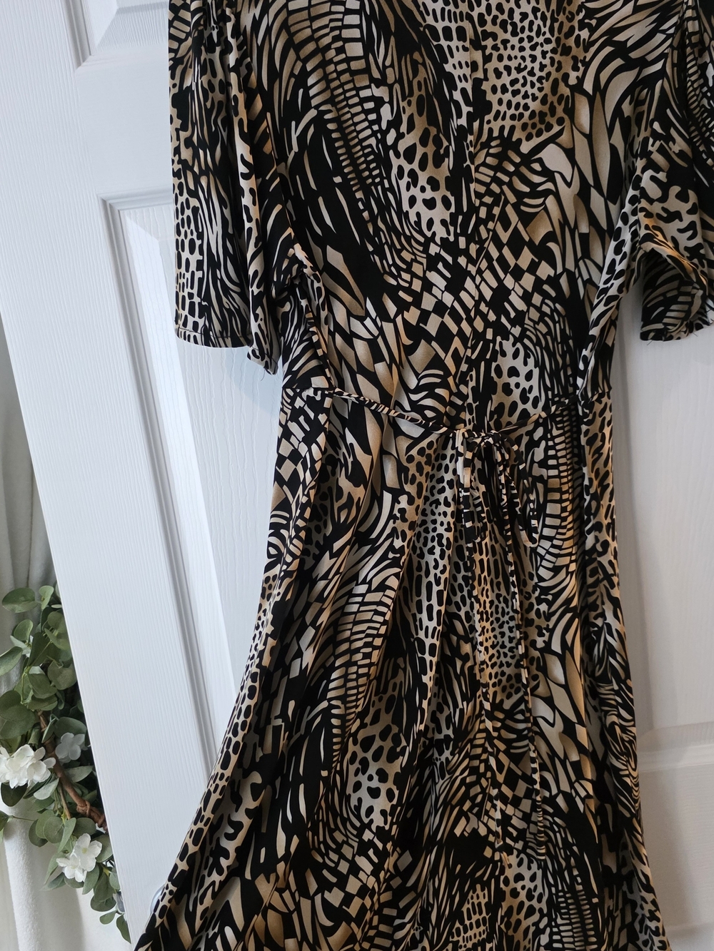 Neutral Animal Print Ruffle-Trim Dress - Picture 4 of 6